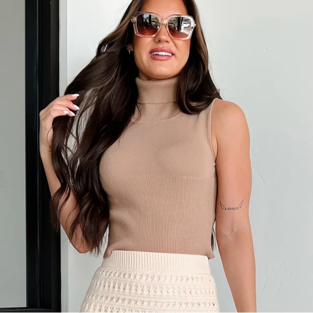NWT Taupe Turtleneck Sweater Tank